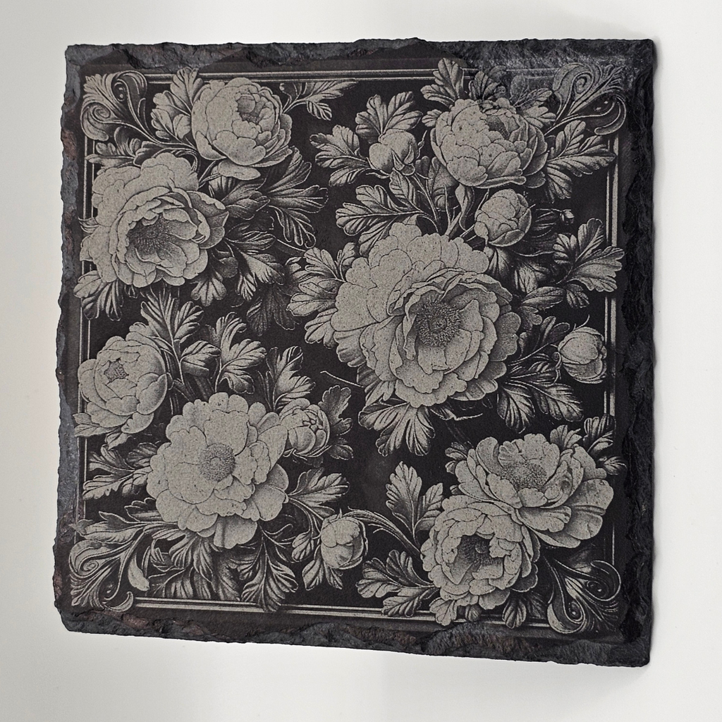 Intricate Flower Tile 1