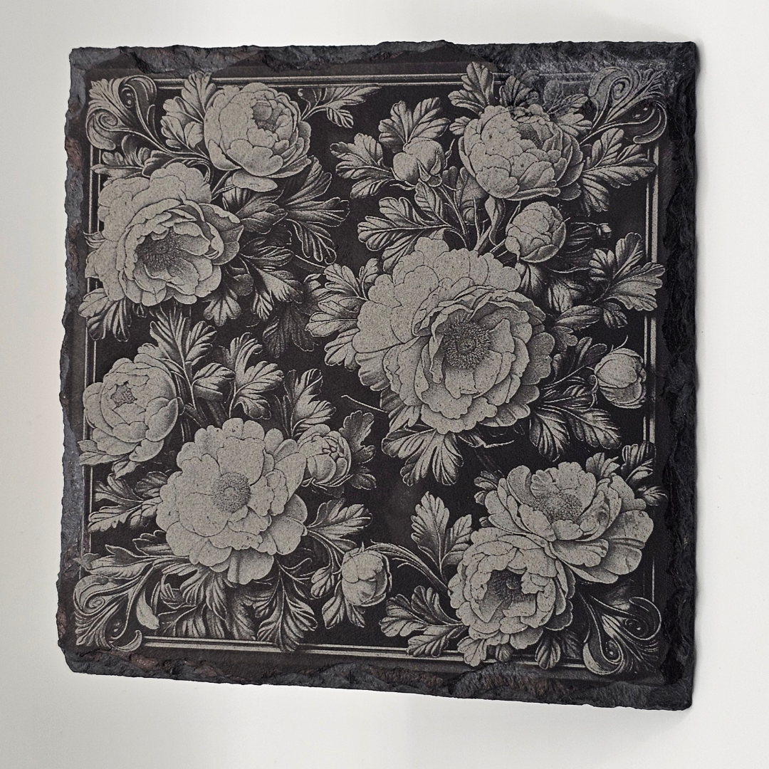 Intricate Flower Tile 1